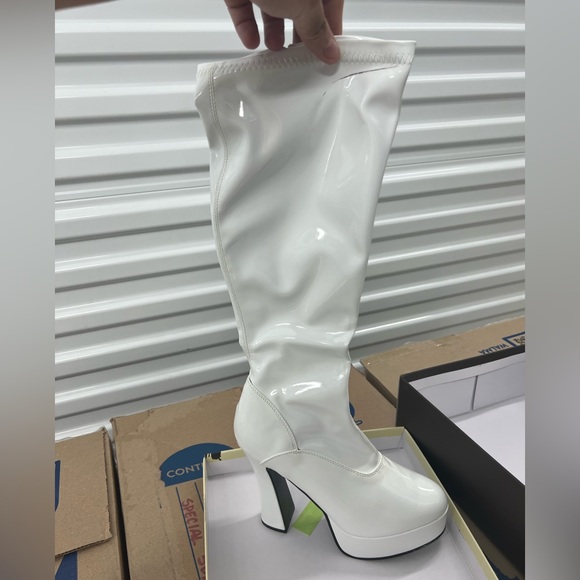 Pleaser Electra Heels Size 9 - Picture 4 of 7